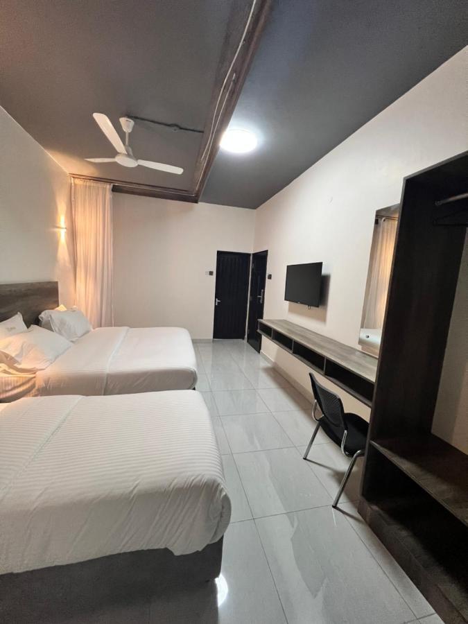The Ivory Suites Mombasa Bagian luar foto