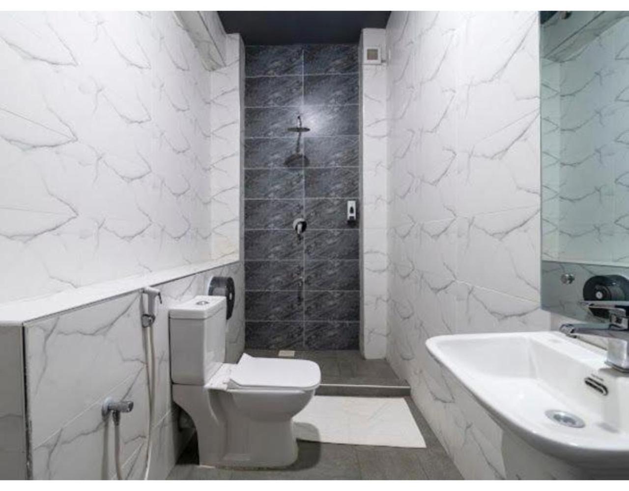The Ivory Suites Mombasa Bagian luar foto