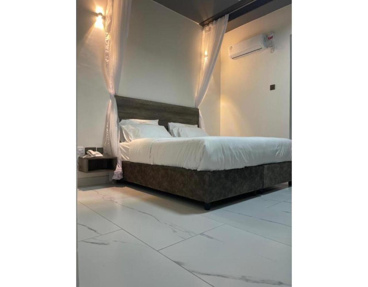 The Ivory Suites Mombasa Bagian luar foto